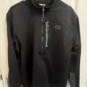 Mens North Face pullover